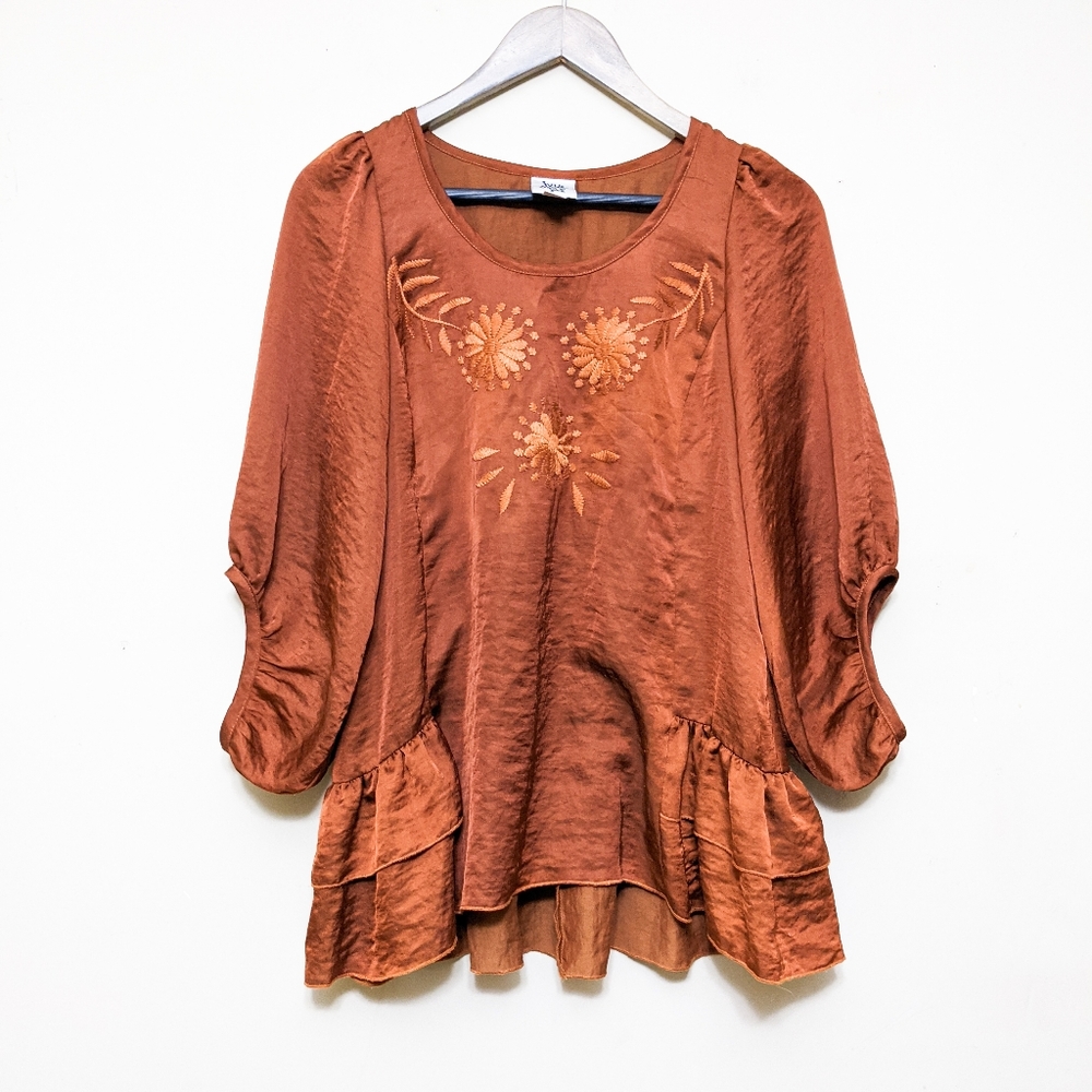 Ivy Jane burnt orange peplum top